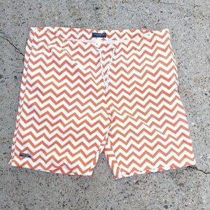 Tooby Doo size XL swim trunks orange white zigzag